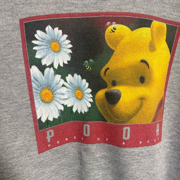 XL Vintage Winnie the Poo crew neck - Picture 2 of 4